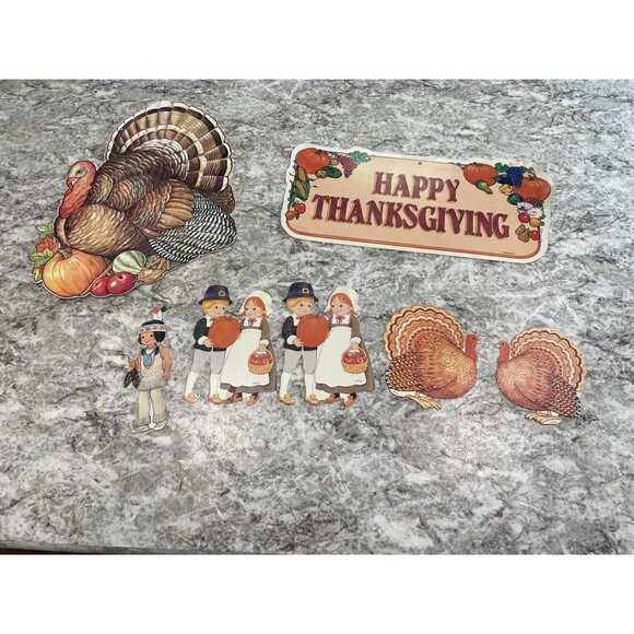 7 Vintage Amscan Thanksgiving Cardboard Cutouts Die Cut Pilgrims Pumpkins Turkey - Picture 1 of 11